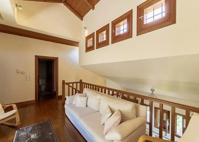 Villa Pera *