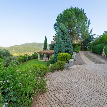 Pera ヴィラ Póndi