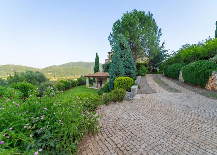 Pera Villa Pondi