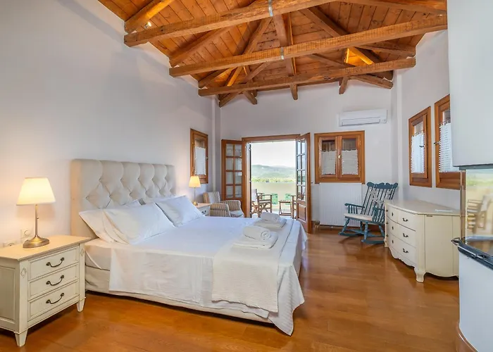 Pera Villa *